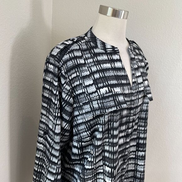 Calvin Klein Womens Plus 2X Black White Plaid Tunic Top Roll Tab Sleeve Shirt - Picture 2 of 10